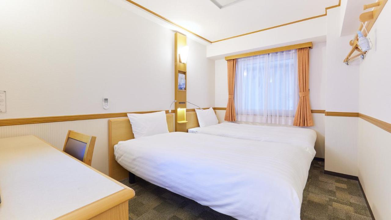 Toyoko Inn Osaka Sakai-Higashi-Eki Sakai  Bagian luar foto