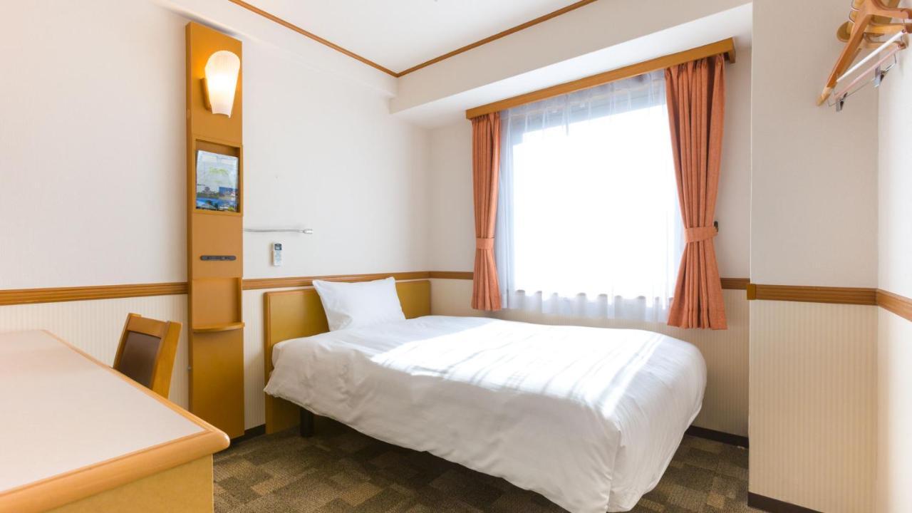 Toyoko Inn Osaka Sakai-Higashi-Eki Sakai  Bagian luar foto